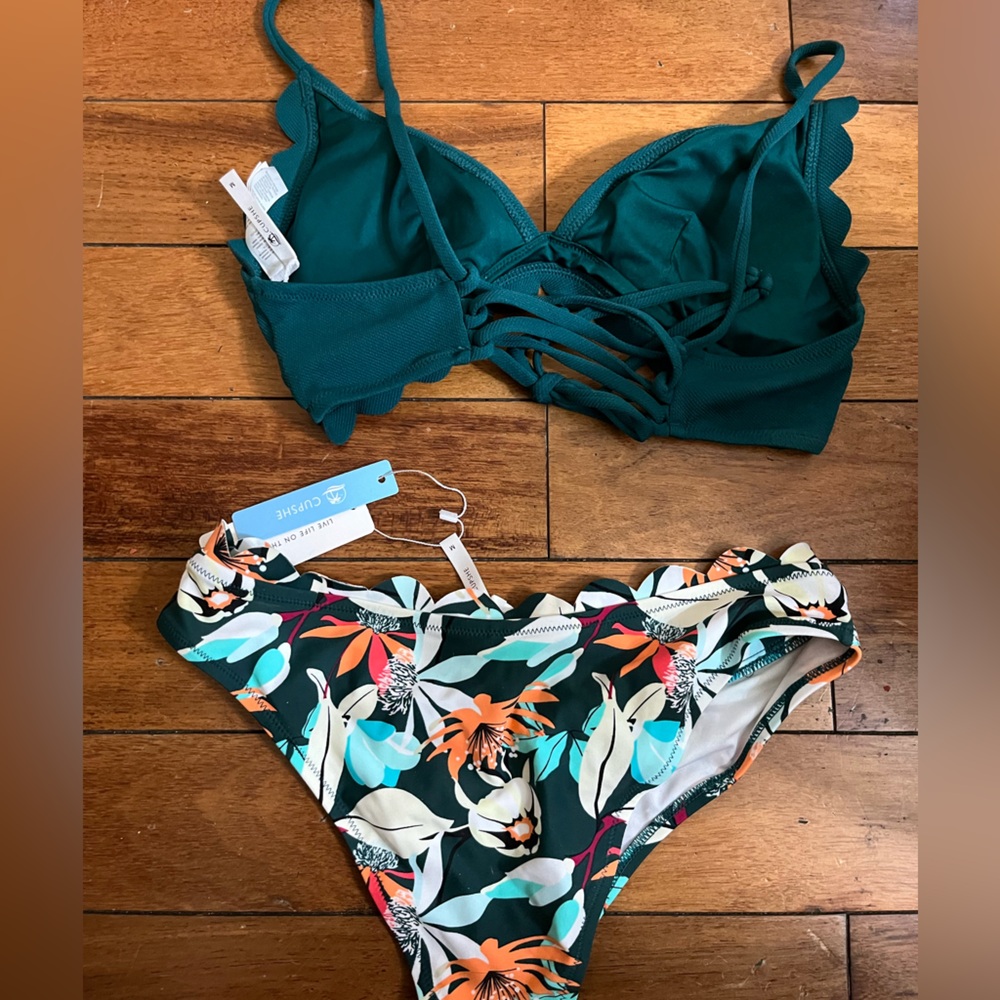 2 Cupshe bikini sets